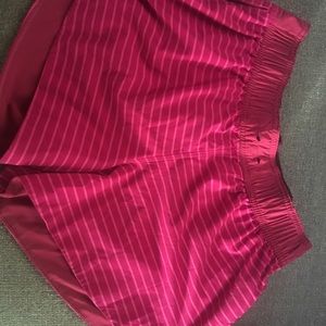 Lululemon Raspberry reversible shorts size 8 run